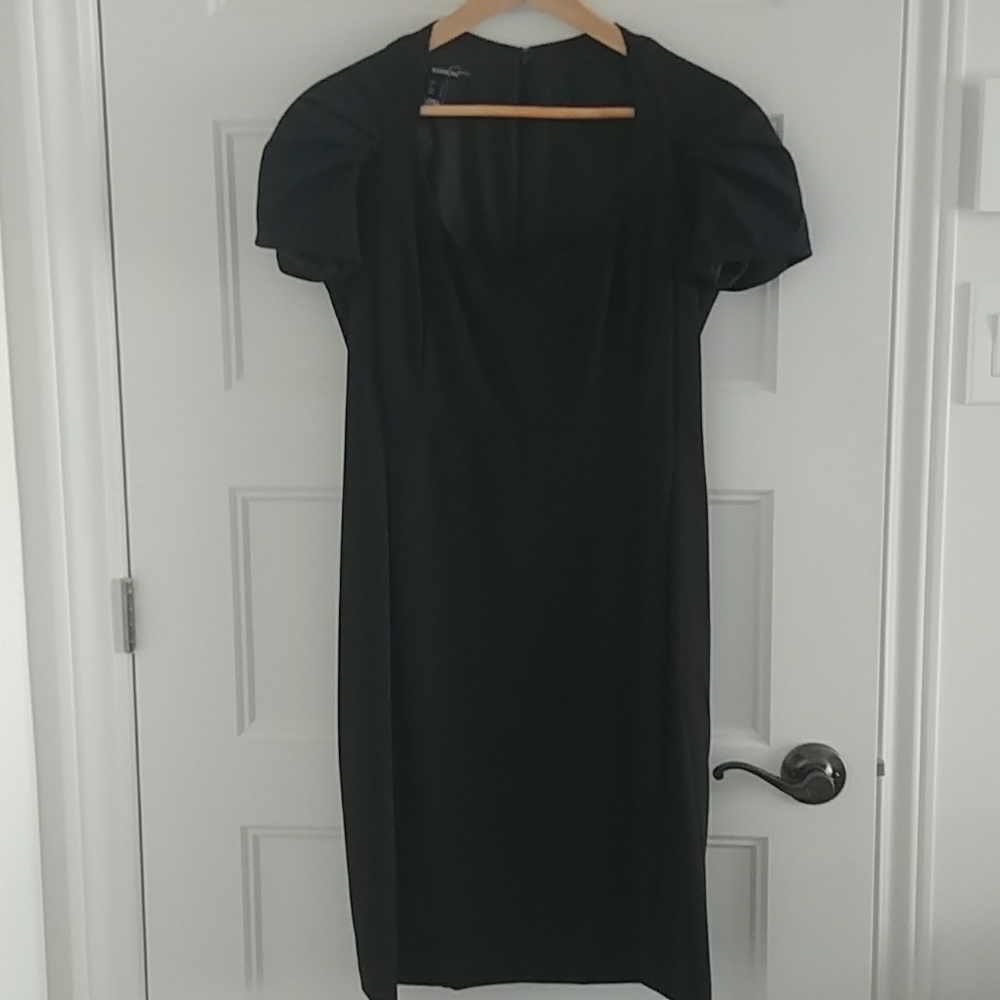 Mango dress rushed short sleeves size 6